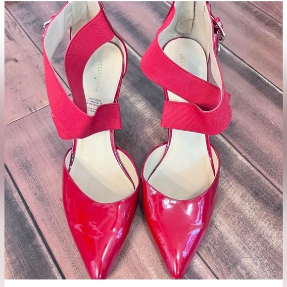 LIZ CLAIBORNE RED PATENT LEATHER HEELS POINTY TOE BACK ZIPPER HEELS SIZE 9M - Picture 3 of 9